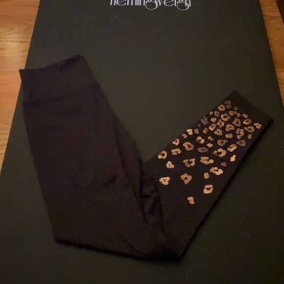 Beach Riot Ombre Leopard Leggings - Picture 5 of 7